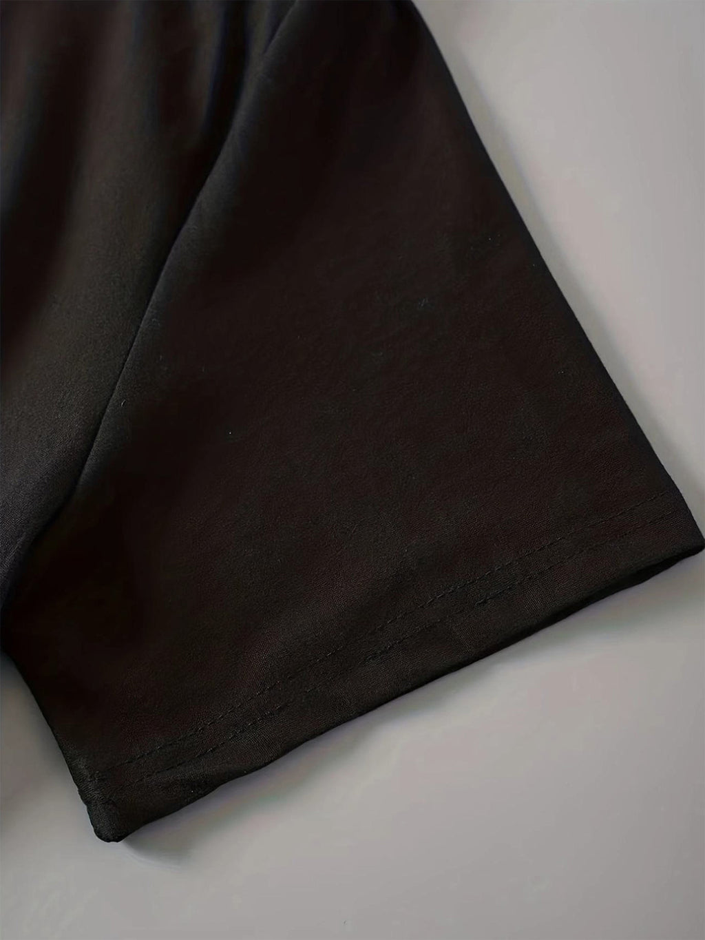 Women'S Casual Crew Neck T-Shirt with Unique Horse and Cat Silhouette Graphic, Short Sleeve Polyester Tee for Casual Attire, Allseason Top | Trendy Casual Style | Comfortable Fi