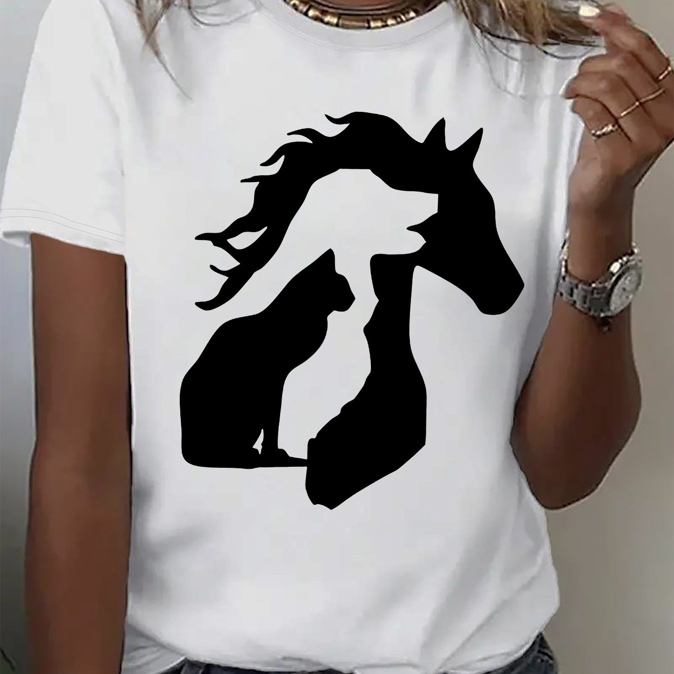 Women'S Casual Crew Neck T-Shirt with Unique Horse and Cat Silhouette Graphic, Short Sleeve Polyester Tee for Casual Attire, Allseason Top | Trendy Casual Style | Comfortable Fi