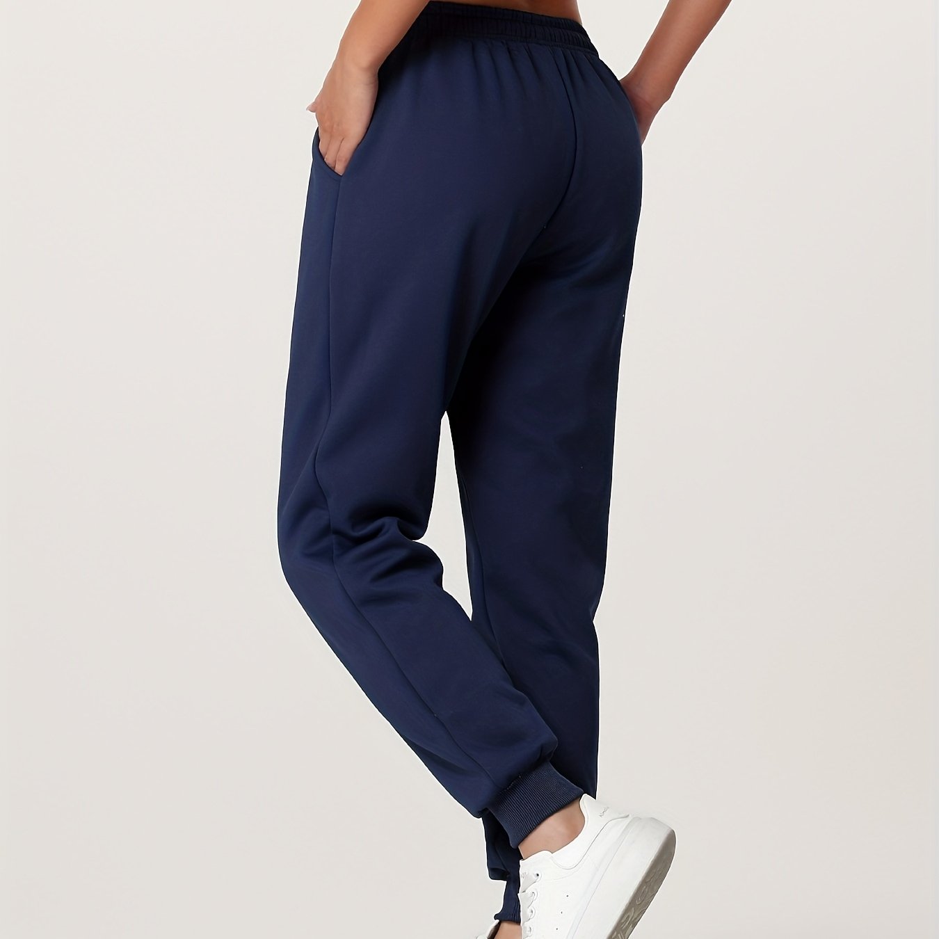 1pc Autumn Winter Women's Long Pants, Fleece-Lined Warm Casual Sports Trousers with Elastic Drawstring Waist, Slant Pockets, Windproof Thermal Cuffed Pants for Winter Daily Home Outing Hiking Leisure Wear