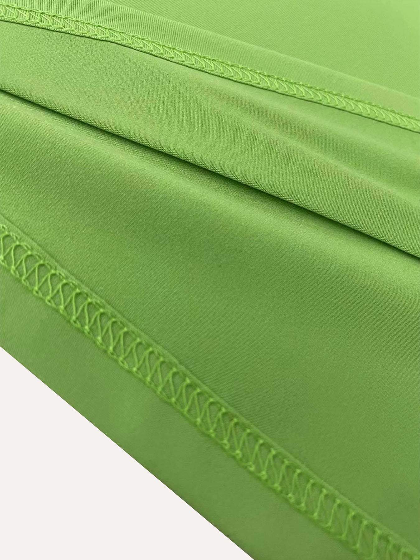 Women'S Casual Crew Neck T-Shirt with Unique Horse and Cat Silhouette Graphic, Short Sleeve Polyester Tee for Casual Attire, Allseason Top | Trendy Casual Style | Comfortable Fi