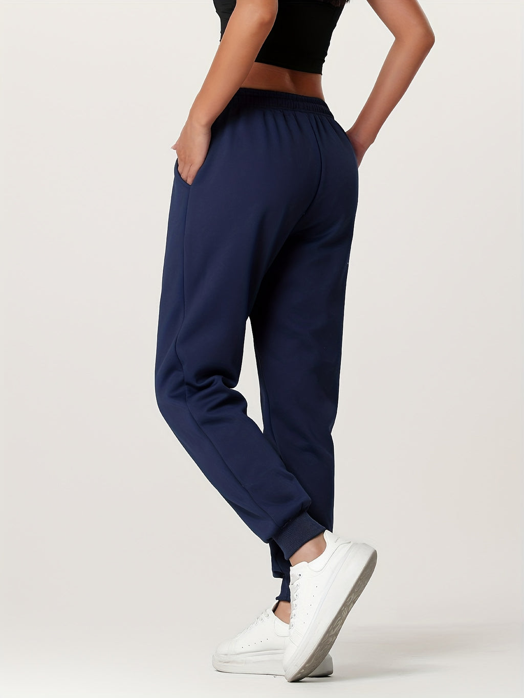 1pc Autumn Winter Women's Long Pants, Fleece-Lined Warm Casual Sports Trousers with Elastic Drawstring Waist, Slant Pockets, Windproof Thermal Cuffed Pants for Winter Daily Home Outing Hiking Leisure Wear