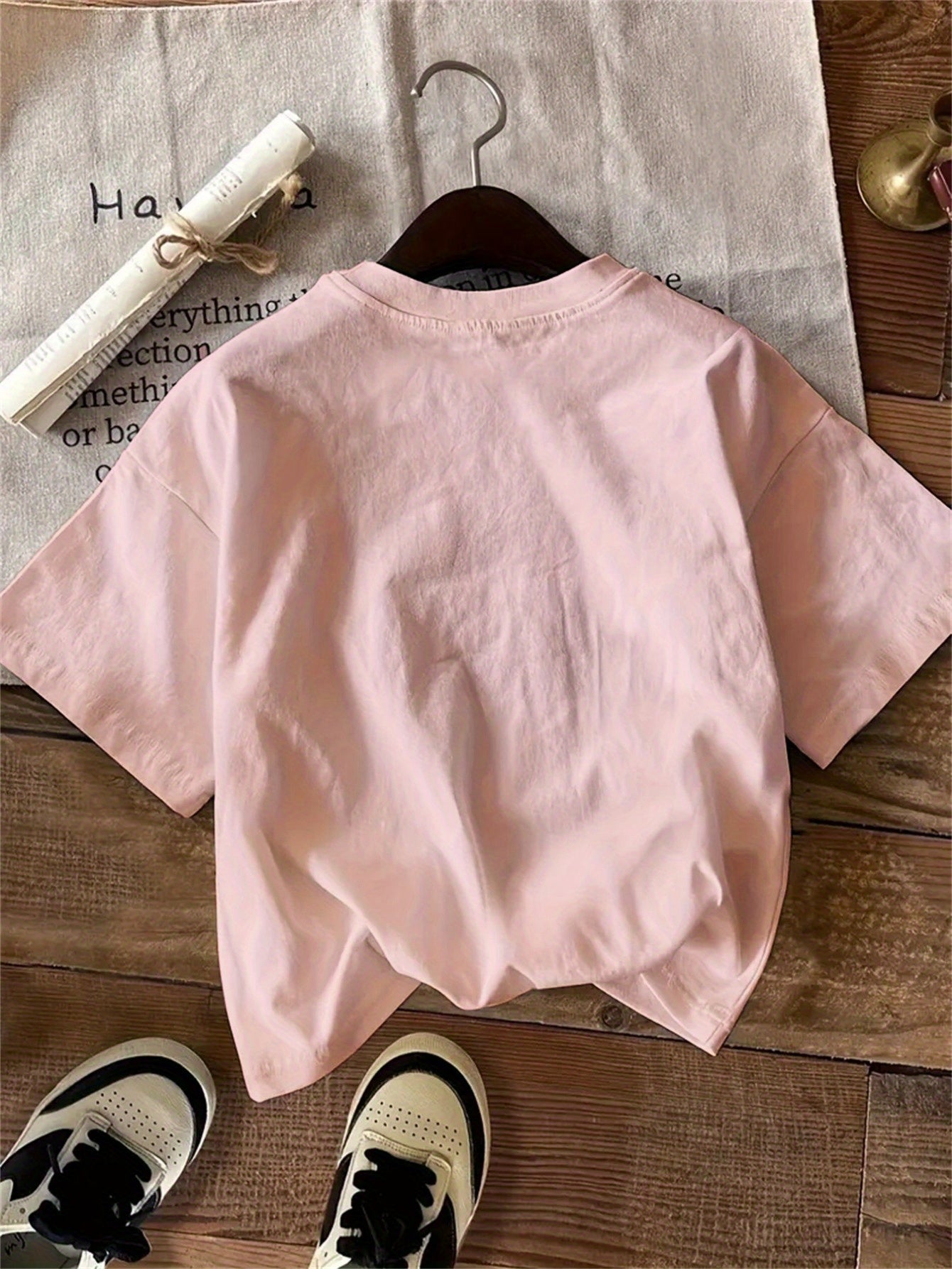 Women's Equestrian & Geometric Print Short Sleeve Crew Neck T-Shirt - Vibrant Red with Black Horseback Riding Design, Breathable Machine-Washable Casual Top for Summer, Spring & All-Season Wear, Horse Shirt, Summer Fashion, S