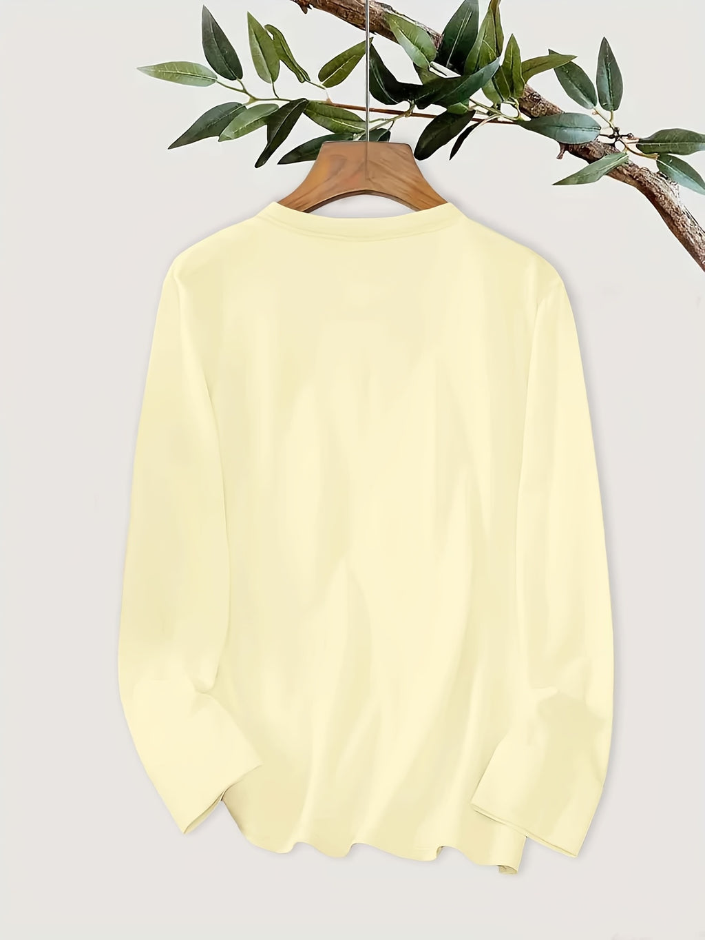 Women's 100% Cotton Long Sleeve T-Shirt - Heartbeat & Galloping Horse Graphic Print, Light Yellow Casual Round Neck Top for Spring/Summer, Machine Washable, Spring Summer Apparel, Unique Graphic Tee, Breathable Fabric, Spring