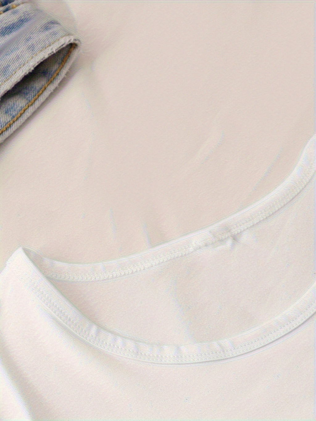 Women'S Equestrian Graphic Tee - Soft Breathable Quick-Dry Polyester Blend T-Shirt, Black with White Horseback Rider Design, All-Season Casual Shirt for Horseback Riding, Everyday Outfits & Themed Events - Easy Care Round Nec