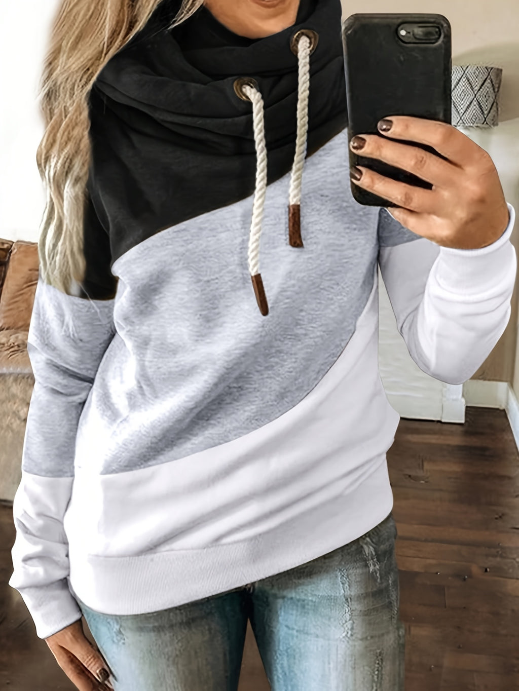 1pc Women'S Plus Size Casual Patchwork Hoodie - Polyester Knit Fabric with Slight Stretch, Hooded Collar, Long Sleeve Pullover for Fall/Winter