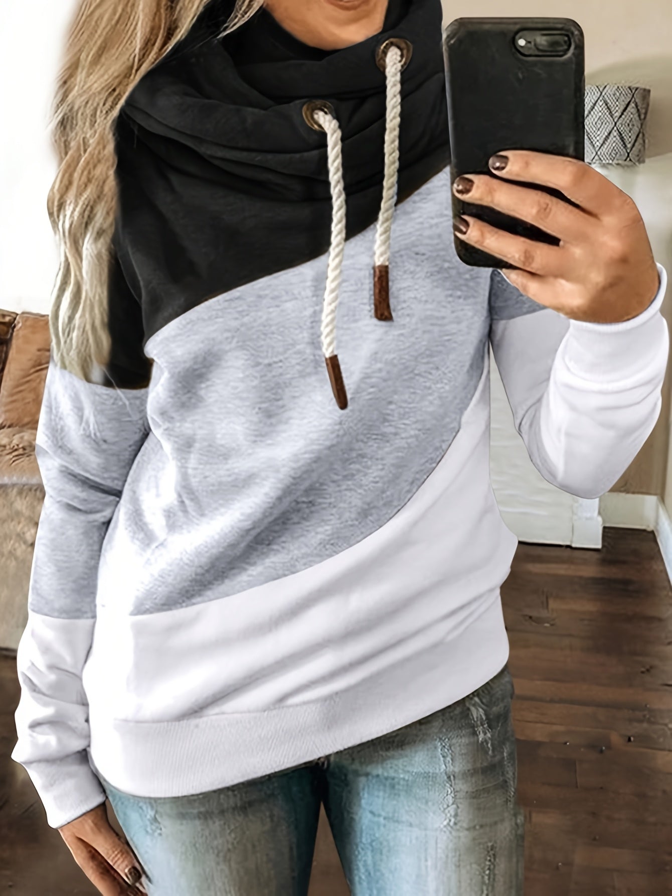 1pc Women'S Plus Size Casual Patchwork Hoodie - Polyester Knit Fabric with Slight Stretch, Hooded Collar, Long Sleeve Pullover for Fall/Winter
