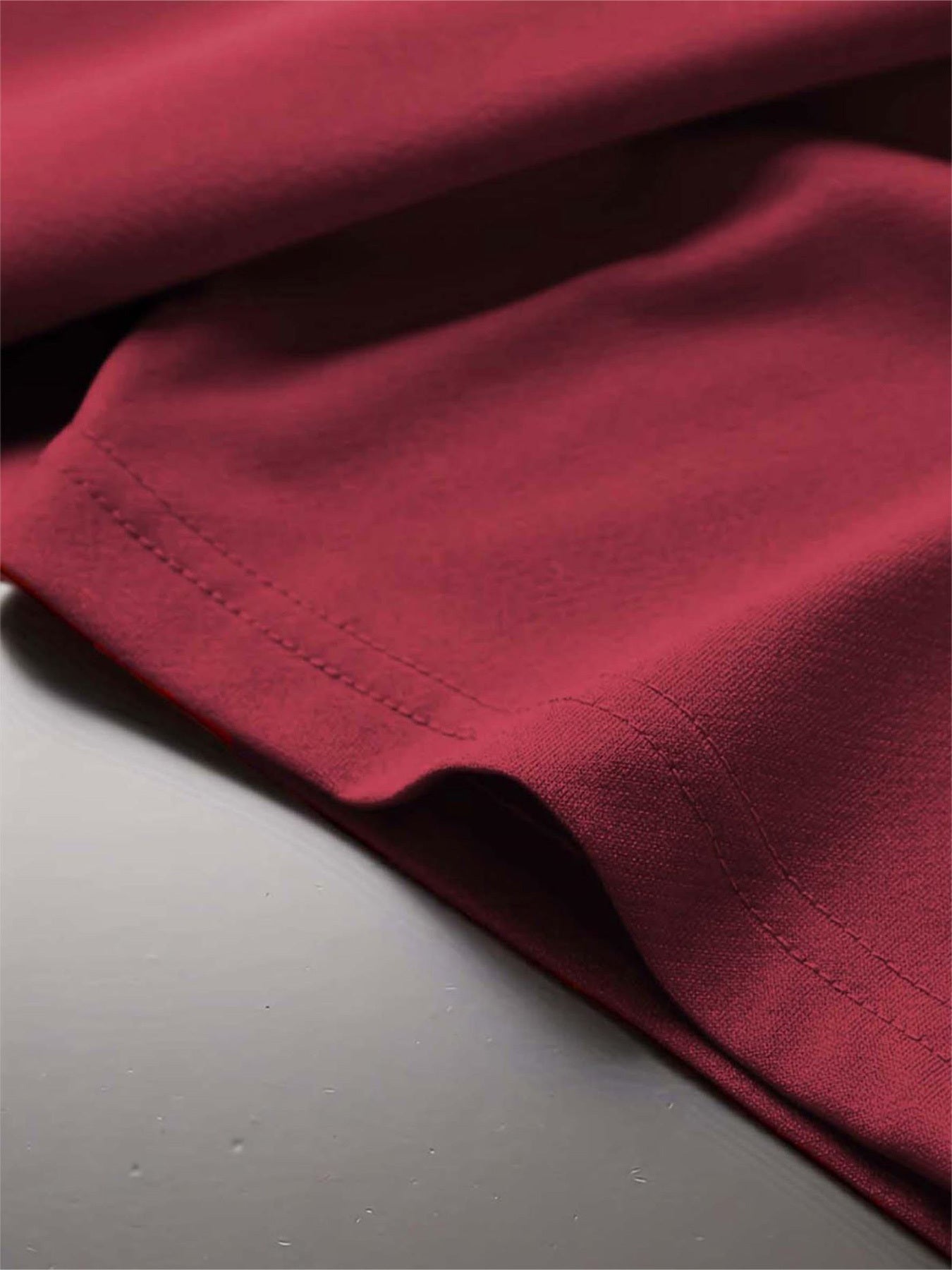 Women'S Casual Crew Neck T-Shirt with Unique Horse and Cat Silhouette Graphic, Short Sleeve Polyester Tee for Casual Attire, Allseason Top | Trendy Casual Style | Comfortable Fi