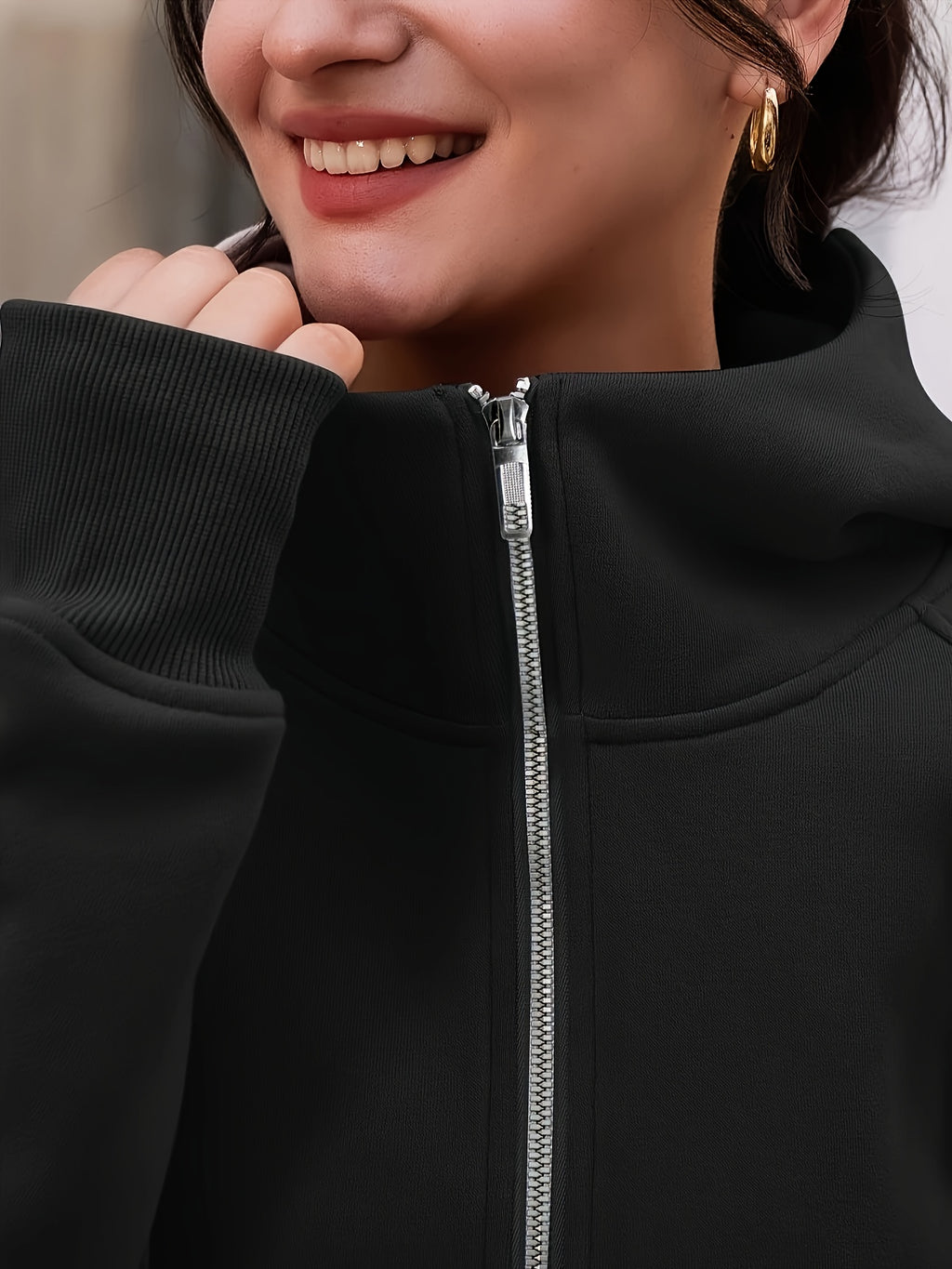 Women'S Casual Hooded Sweatshirt - Black, Long Sleeve, Zip-Up with Pockets, Cozy Fall/Winter Pullover for Casual Attire, Casual Wear Hoodie | Zipup Hoodie | Glossy Finish Fabric