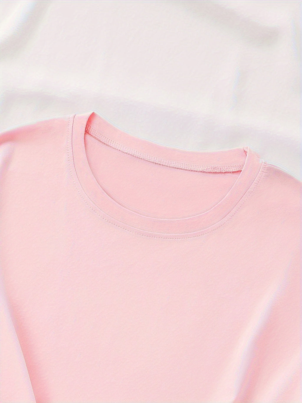 Women's Equestrian & Geometric Print Short Sleeve Crew Neck T-Shirt - Vibrant Red with Black Horseback Riding Design, Breathable Machine-Washable Casual Top for Summer, Spring & All-Season Wear, Horse Shirt, Summer Fashion, S