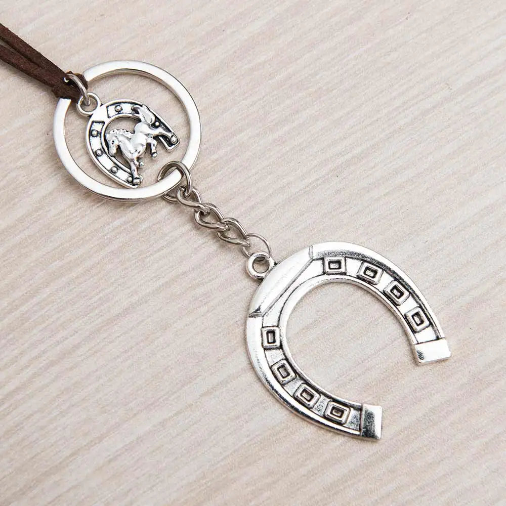 Car Pendant Rearview Mirror Decoration Hanging Horse horseshoe iron Russia Home Lucky Ornaments Charms Auto Decor Accessories