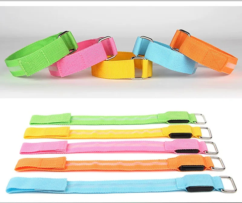 4 pcs/set LED Lighting Horse Leg Safety Belt Horse Leg Straps Night Riding Equipment Outdoor Sports Equestrian Supplies