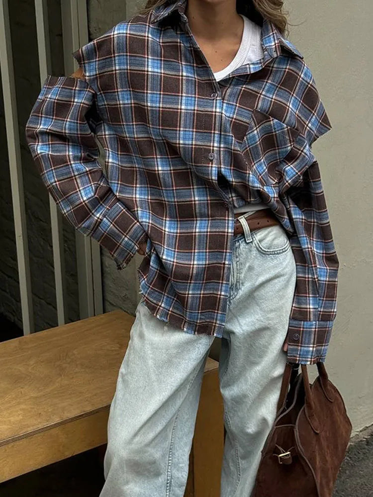 Fashion Checkered Pattern Shirts Women Elegant Lapel Long Sleeve Single Breasted Pocket Loose Top 2025 Daily Street Outerwear