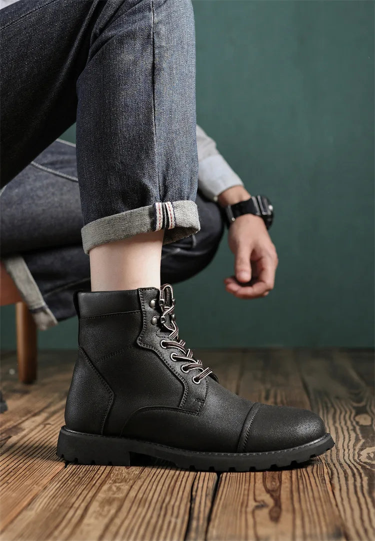 British Retro Men's High-Top Leather Cowboy Boots Lace-Up Comfortable Breathable Equestrian Casual Shoes Premium Quality Fashion