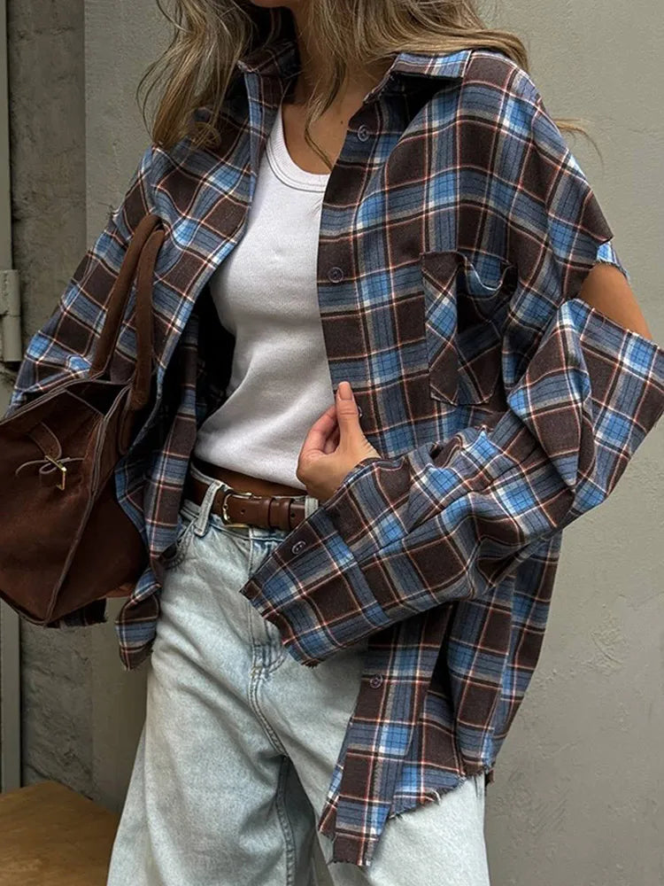 Fashion Checkered Pattern Shirts Women Elegant Lapel Long Sleeve Single Breasted Pocket Loose Top 2025 Daily Street Outerwear