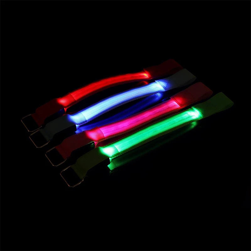 4 pcs/set LED Lighting Horse Leg Safety Belt Horse Leg Straps Night Riding Equipment Outdoor Sports Equestrian Supplies