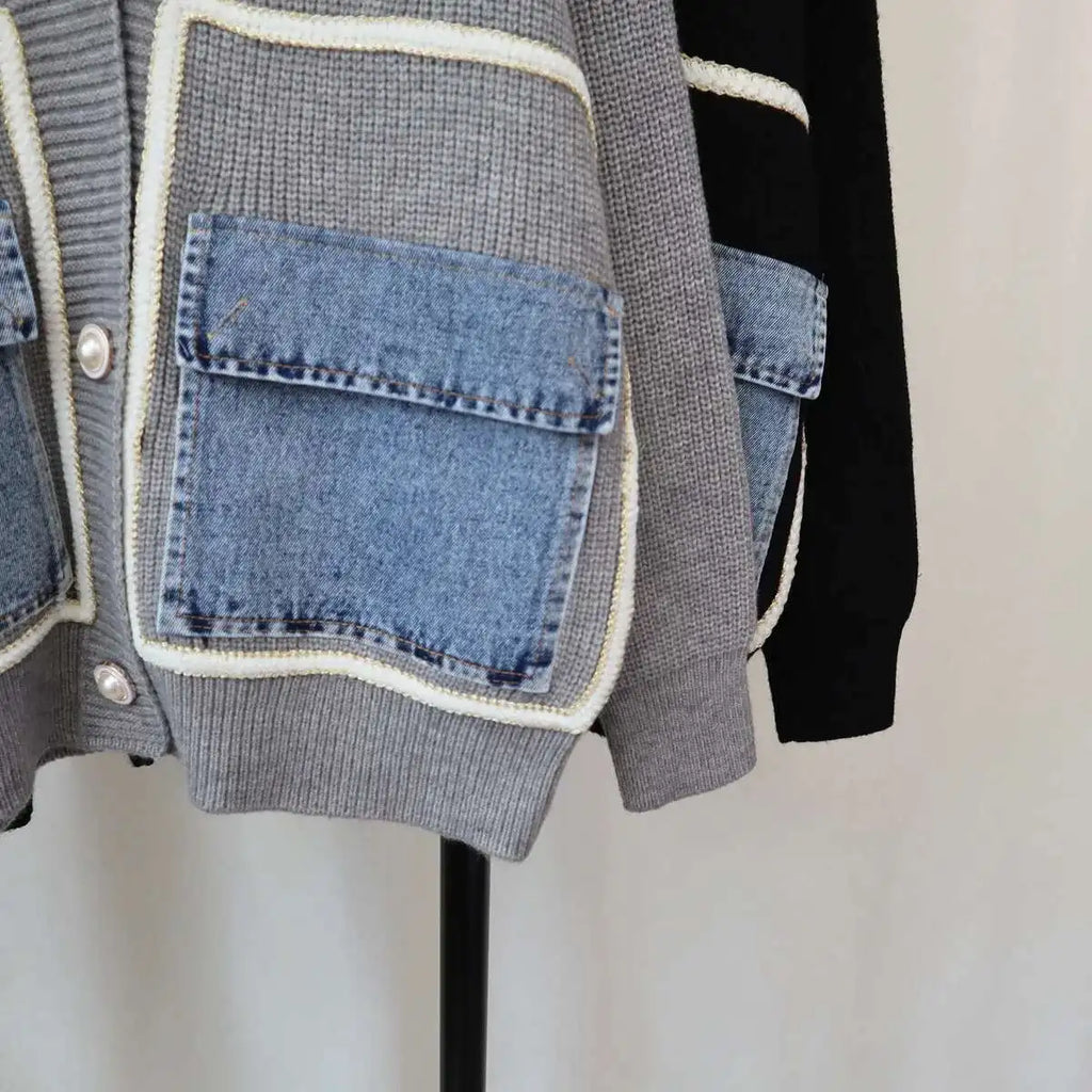 DEAT 2024 New Autumn Fashion Women's Cardigan Loose V-neck Denim Pockets Pearls Buttons Long Sleeve Knitted Sweaters 29L8715