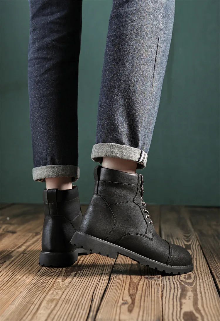 British Retro Men's High-Top Leather Cowboy Boots Lace-Up Comfortable Breathable Equestrian Casual Shoes Premium Quality Fashion