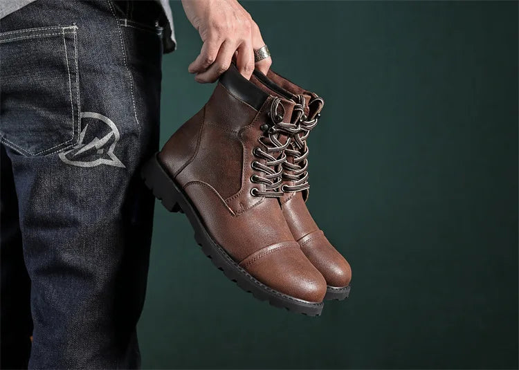 British Retro Men's High-Top Leather Cowboy Boots Lace-Up Comfortable Breathable Equestrian Casual Shoes Premium Quality Fashion