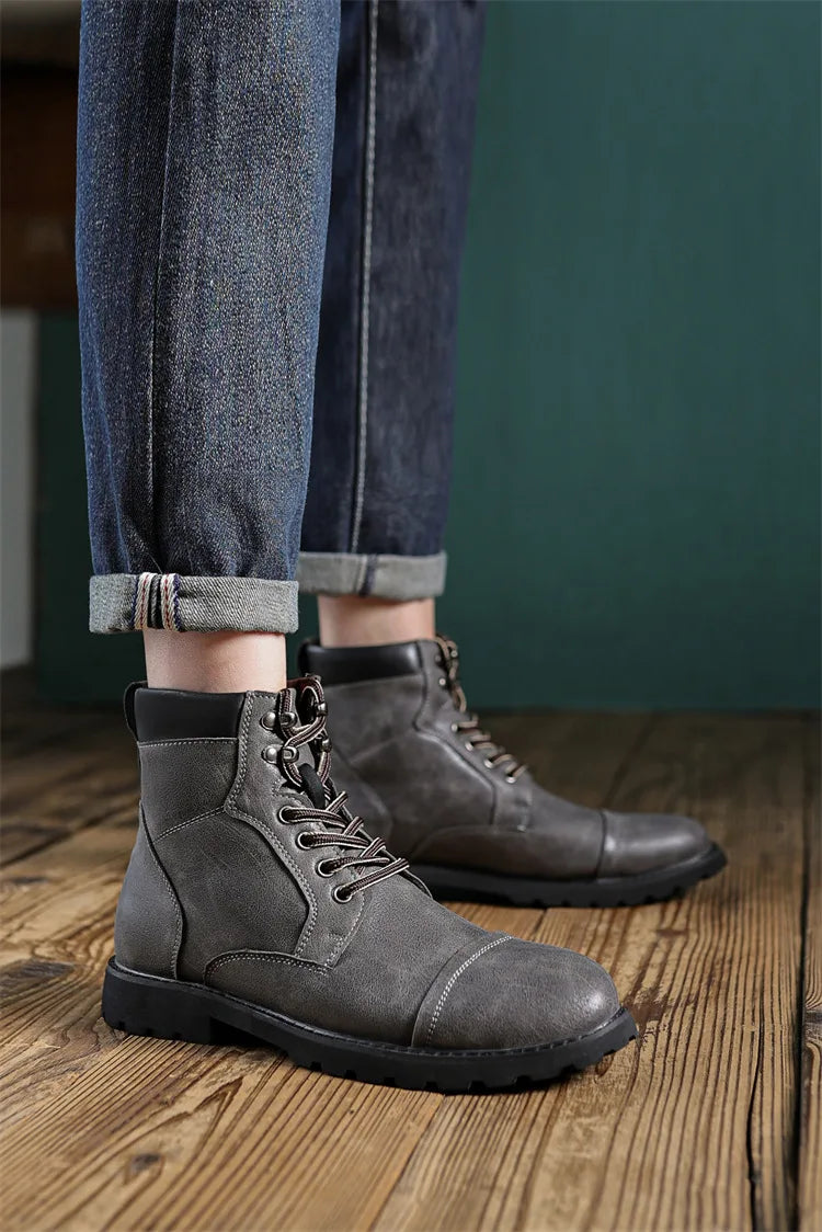 British Retro Men's High-Top Leather Cowboy Boots Lace-Up Comfortable Breathable Equestrian Casual Shoes Premium Quality Fashion