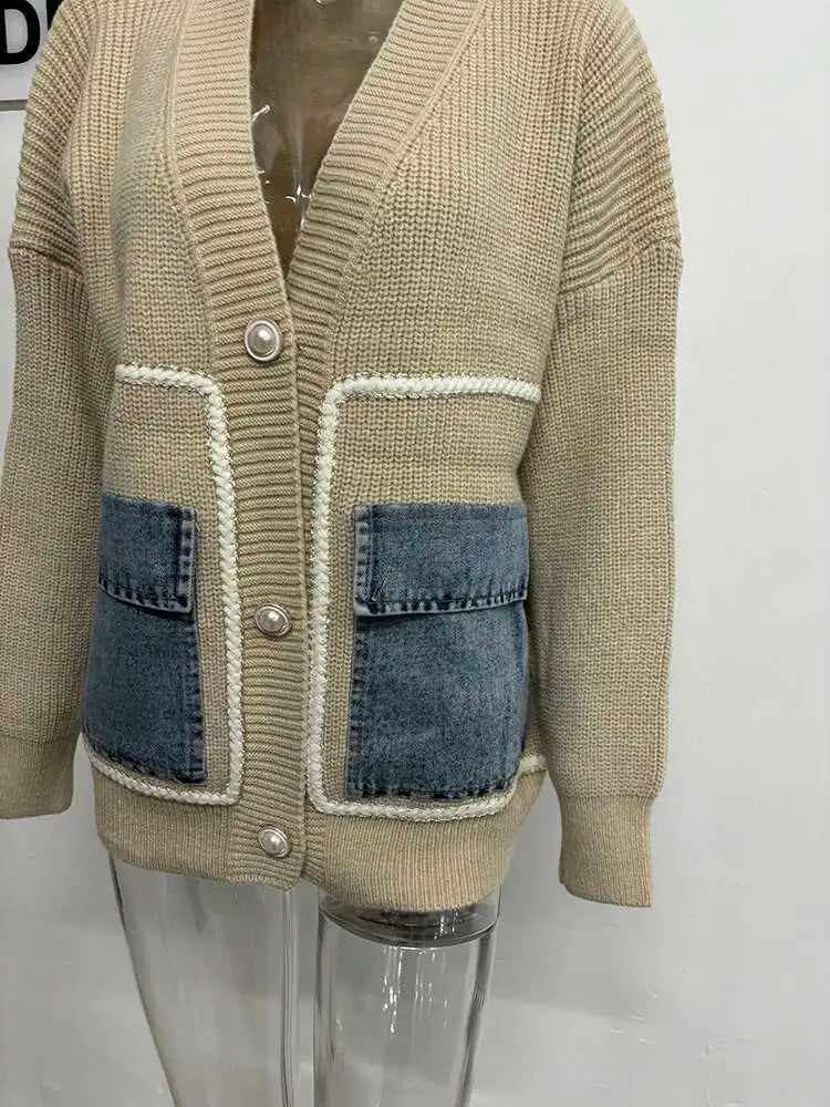 DEAT 2024 New Autumn Fashion Women's Cardigan Loose V-neck Denim Pockets Pearls Buttons Long Sleeve Knitted Sweaters 29L8715