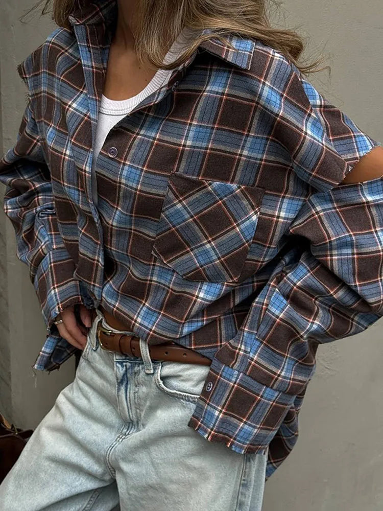 Fashion Checkered Pattern Shirts Women Elegant Lapel Long Sleeve Single Breasted Pocket Loose Top 2025 Daily Street Outerwear