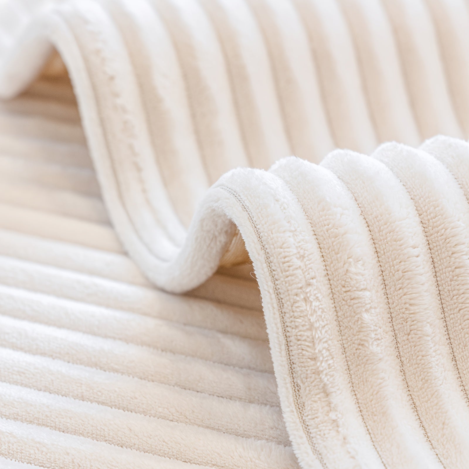 1pc HF Modern Plush Flannel Sofa Cushion Cover - Pet-Friendly Non-Slip Sofa Protector with Striped Design & Leather-Like Patches, Machine Washable Furniture Cover for 3/2/4-Seater, Living Room, Bedroom, Office Decor, Bedroom