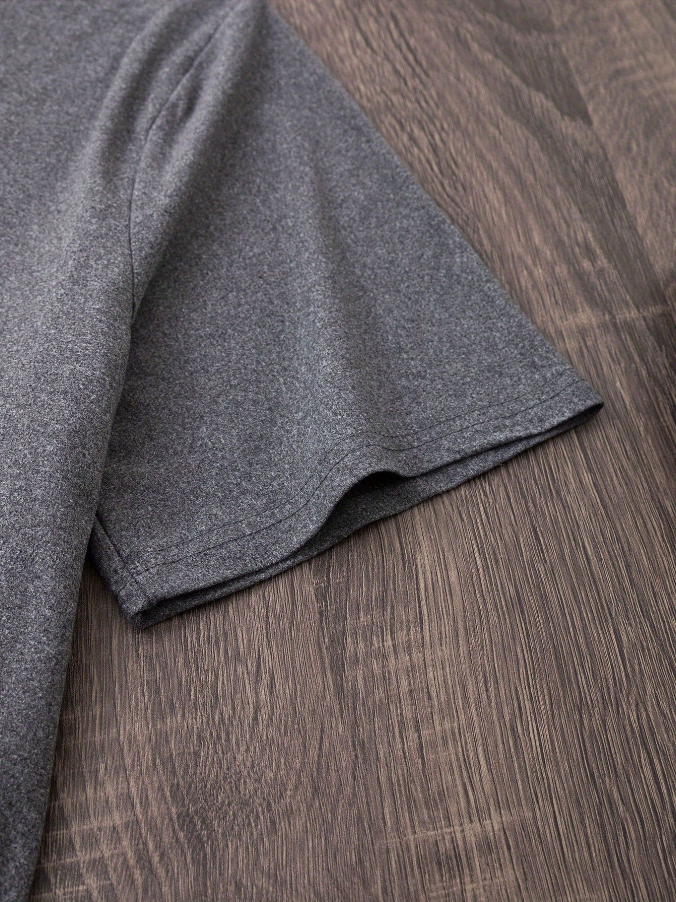 Women's Equestrian & Geometric Print Short Sleeve Crew Neck T-Shirt - Vibrant Red with Black Horseback Riding Design, Breathable Machine-Washable Casual Top for Summer, Spring & All-Season Wear, Horse Shirt, Summer Fashion, S