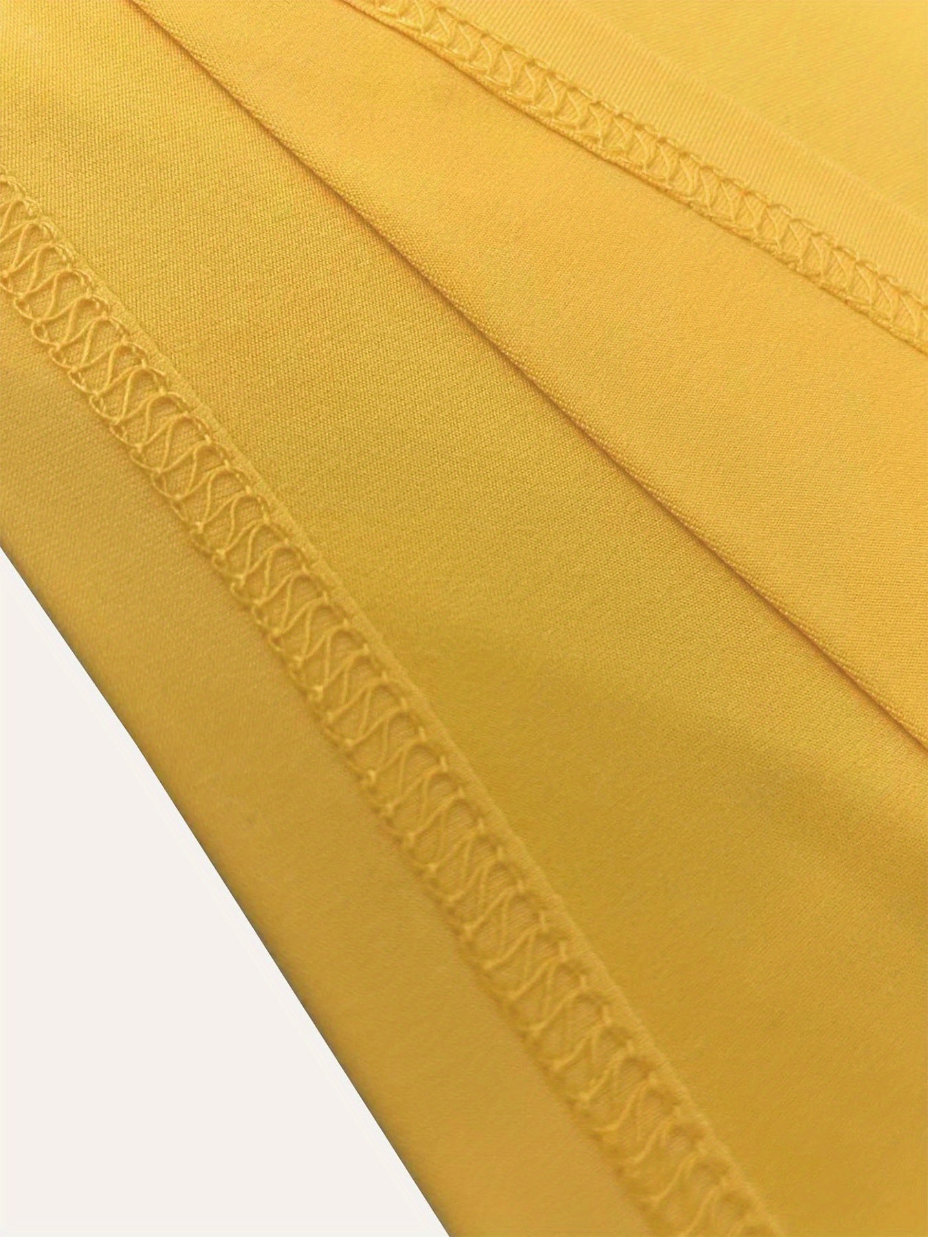 Women'S Casual Crew Neck T-Shirt with Unique Horse and Cat Silhouette Graphic, Short Sleeve Polyester Tee for Casual Attire, Allseason Top | Trendy Casual Style | Comfortable Fi