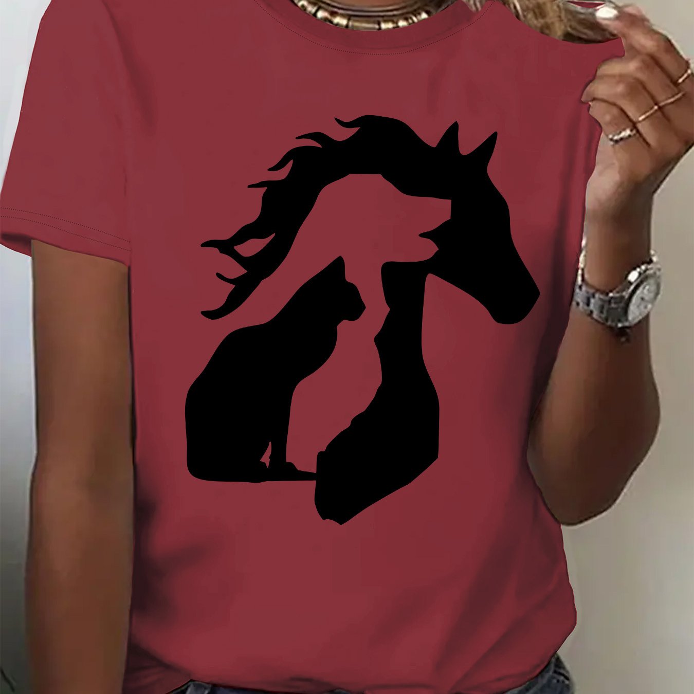 Women'S Casual Crew Neck T-Shirt with Unique Horse and Cat Silhouette Graphic, Short Sleeve Polyester Tee for Casual Attire, Allseason Top | Trendy Casual Style | Comfortable Fi