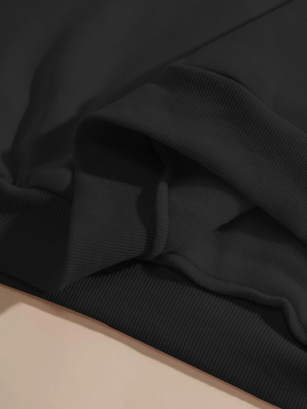 Women's Hooded Sweatshirt - Japanese Horseback Riding Design with Horse & Jockey Print, Soft Loose-Fit Pullover, Machine Washable All-Season Casual Sweater for Horse Riding & Casual Attire (Pockets, Long Sleeve) - Ideal for E