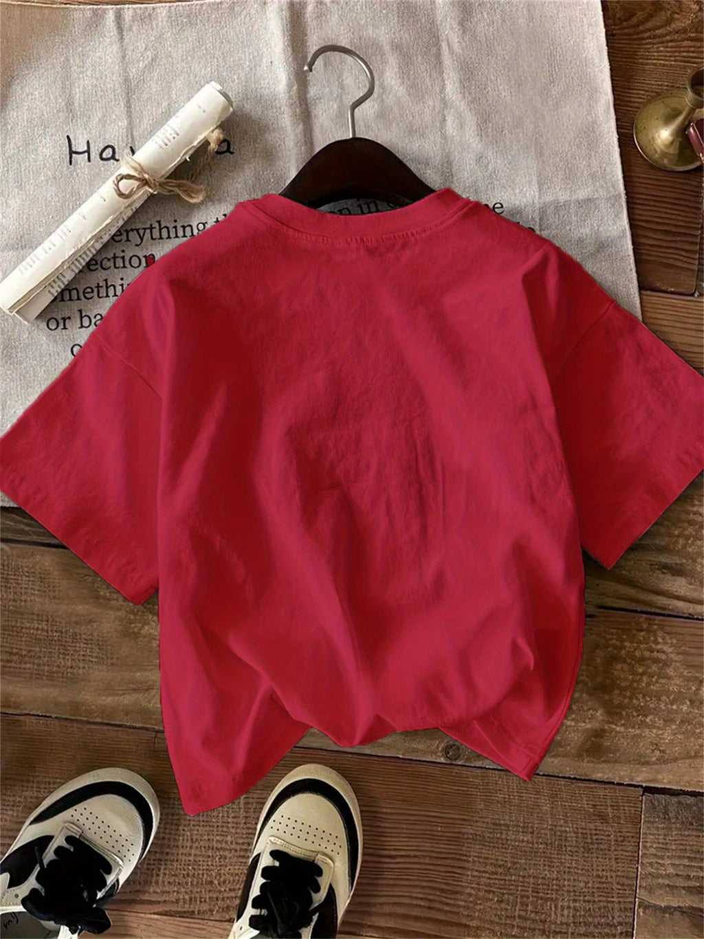 Women's Equestrian & Geometric Print Short Sleeve Crew Neck T-Shirt - Vibrant Red with Black Horseback Riding Design, Breathable Machine-Washable Casual Top for Summer, Spring & All-Season Wear, Horse Shirt, Summer Fashion, S