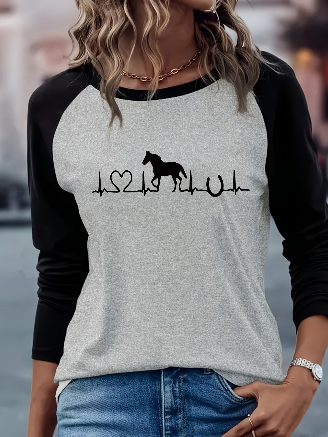 1pc Women'S Casual Horse Heartbeat Graphic T-Shirt, Polyester Knit Crew Neck Long Sleeve Pullover with Medium Stretch, Regular Fit All-Season Tee